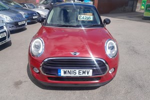 MINI Hatchback (14-24) 1.5 Cooper D Hatchback 5d For Sale - Grange Cars, Royston