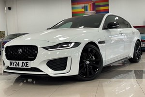 Jaguar XE (15-24) 2.0 D200 R-Dynamic SE Black 4dr Auto For Sale - Motor Village Bristol Ltd, St Philips
