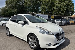 Peugeot 208 Hatchback (12-19) 1.4 e-HDi Active 5d EGC For Sale - Hasbury Motors, Halesowen