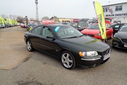 Volvo S60 (00-08) 2.0T SE 4d Auto (00) For Sale - Lottbridge Motoring Centre Ltd, Eastbourne