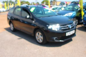 Dacia Logan MCV (13-20) 1.5 dCi Laureate 5d For Sale - Lottbridge Motoring Centre Ltd, Eastbourne