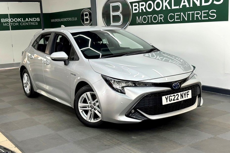 Toyota Corolla Hatchback (19 on) Icon Tech Hybrid 1.8 VVT-i auto 5d For Sale - Brooklands Motor Centres, Leeds