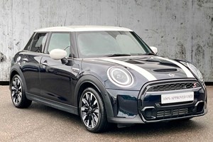 MINI Hatchback (14-24) 2.0 Cooper S Exclusive 5dr Auto For Sale - Stratstone MINI Milton Keynes, Milton Keynes