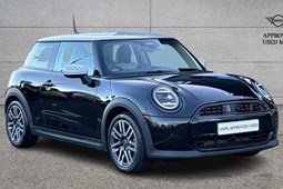 MINI Cooper Hatchback (24 on) 1.5 C Classic 3dr Auto For Sale - Stratstone MINI Milton Keynes, Milton Keynes