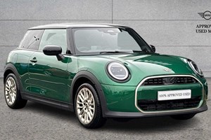 MINI Cooper Hatchback (24 on) 1.5 C Exclusive 3dr Auto For Sale - Stratstone MINI Milton Keynes, Milton Keynes