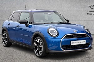 MINI Cooper Hatchback (24 on) 2.0 S Exclusive 5dr Auto For Sale - Stratstone MINI Milton Keynes, Milton Keynes