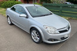 Vauxhall Astra TwinTop (06-10) 1.9 CDTi 16V Design 2d For Sale - Sharnford Garage Ltd, Hinckley