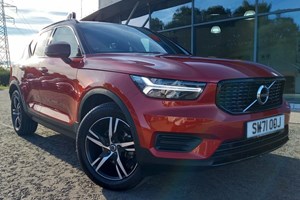 Volvo XC40 SUV (17 on) R-Design T3 FWD auto 5d For Sale - C & M McDonald, Inverurie