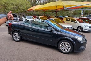 Vauxhall Astra TwinTop (06-10) 1.8 VVT Sport 2d For Sale - Chris Waite Car Sales Ltd, Blackwood
