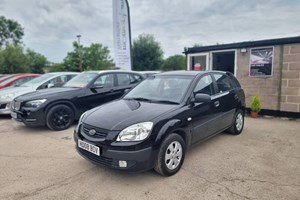 Kia Rio (05-11) 1.4 Chill 5d For Sale - Oxford Automotive, Kidlington