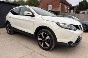 Nissan Qashqai (14-21) 1.2 DiG-T N-Tec+ 5d For Sale - Oxford Automotive, Kidlington