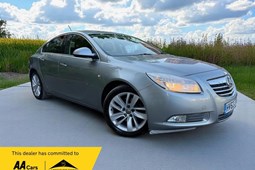 Vauxhall Insignia Hatchback (09-17) 2.0 CDTi SRi (160bhp) 5d Auto For Sale - EASICARS LTD, London