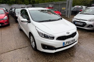 Kia Ceed Hatchback (12-18) 1.6 CRDi ISG 2 5d DCT For Sale - EZAT CAR SALES, Eaton Socon, St Neots