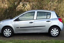 Renault Clio Hatchback (05-12) 1.4 16V Expression 5d For Sale - AMA Cars, Stevenage