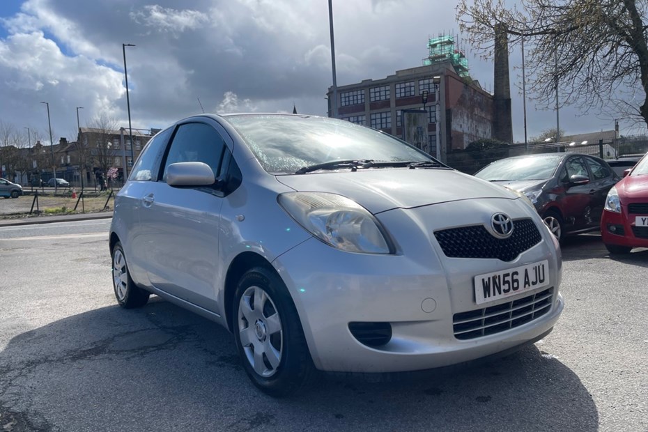 Toyota Yaris Hatchback (06-11) 1.3 VVT-i T3 3d For Sale - Sam Car Sales, West Yorkshire