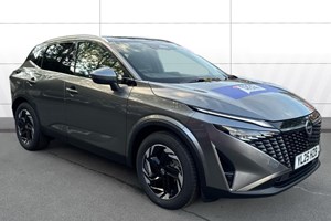 Nissan Qashqai SUV (21 on) 1.3 DiG-T MH N-Connecta [Glass Roof] 5dr For Sale - Vertu Nissan Halifax, Halifax