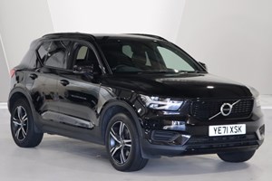 Volvo XC40 SUV (17 on) R-Design B4 (P) FWD auto 5d For Sale - Ray Chapman Motors Huddersfield, Huddersfield