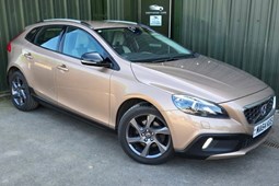 Volvo V40 Cross Country (13-19) D2 Cross Country Lux 5d For Sale - Northwood Cars LTD, Ashford