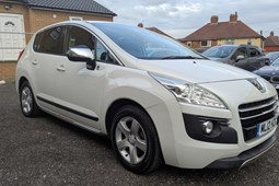 Peugeot 3008 (09-16) 2.0 e-HDi Hybrid4 (99g/km) 5d EGC For Sale - Optimus Cars Ltd, Batley
