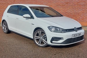 Volkswagen Golf Hatchback (13-20) R-Line 2.0 TDI BMT 150PS DSG auto (03/17 on) 5d For Sale - Stour Valley Cars Limited, Sudbury