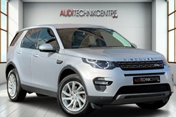Land Rover Discovery Sport (15 on) SE Tech 2.0 Si4 240hp (5+2 seat) auto 5d For Sale - Audi Technik Centre, Glasgow