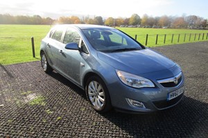 Vauxhall Astra Hatchback (09-15) 2.0 CDTi 16V Elite 5d Auto For Sale - CSB Autoseekers, maldon