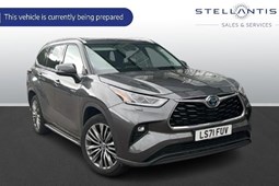 Toyota Highlander SUV (21-22) 2.5 VVT-i Hybrid Excel 5dr CVT For Sale - Stellantis &You Edgware, Edgware