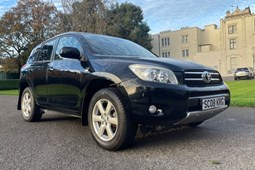 Toyota RAV4 (06-12) 2.2 D-4D XT-R 5d For Sale - Botley Car Centre Limited, Southampton