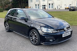 Volkswagen Golf Hatchback (13-20) R-Line 2.0 TDI BMT 150PS DSG auto (03/17 on) 5d For Sale - Botley Car Centre Limited, Southampton
