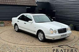 Mercedes-Benz E-Class Saloon (95-02) E250 D Classic 4d Auto For Sale - Praters Of Hollingdon LLP, Leighton Buzzard