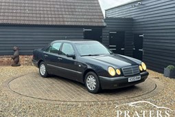 Mercedes-Benz E-Class Saloon (95-02) E240 V6 Elegance 4d Auto (5) For Sale - Praters Of Hollingdon LLP, Leighton Buzzard