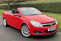 Vauxhall Astra TwinTop (06-10) 1.8 VVT Exclusiv Black 2d For Sale - DVP Car Sales Ltd, Croydon