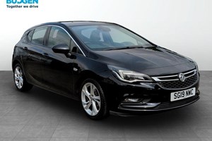 Vauxhall Astra Hatchback (15-21) 1.4T 16V SRi Nav 5d For Sale - Budgen Motors Peugeot Telford, Telford