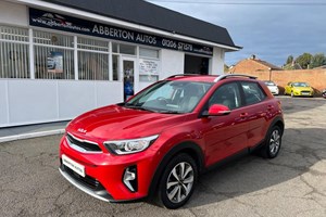 Kia Stonic SUV (17 on) 1.0T GDi 99 2 5dr DCT For Sale - Abberton Autos, Colchester
