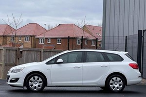 Vauxhall Astra Sports Tourer (10-15) 1.7 CDTi 16V ecoFLEX Exclusiv (130bhp) (Start Stop) 5d For Sale - Riverside Financial Ltd, Northwich