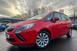 Vauxhall Zafira Tourer (12-18) 1.4T Design 5d Auto For Sale - Formula One Car Centre, Falkirk