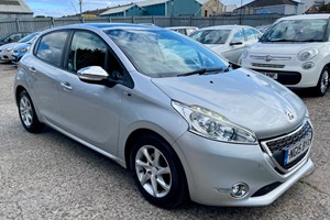 Peugeot 208 Hatchback (12-19) 1.2 VTi Style 5d For Sale - FM MOTORS LTD, Glasgow