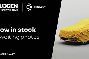Renault Clio Hatchback (19 on) 1.6 E-TECH full hybrid 145 Evolution 5dr Auto For Sale - Budgen Motors Renault Shrewsbury, Shrewsbury
