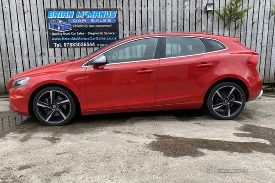 Volvo V40 Hatchback (12-19) D3 R Design 5d For Sale - Brian McManus Car Sales Ltd, Dungiven