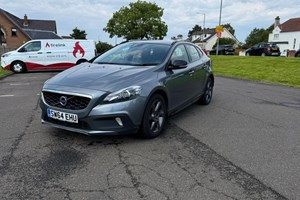 Volvo V40 Cross Country (13-19) D2 Cross Country Lux 5d Powershift For Sale - CRYSTAL CARS MCR LTD, Middleton