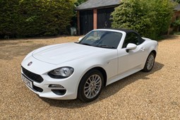 Fiat 124 Spider (16-19) Classica 1.4 MultiAir Turbo 140hp 2d For Sale - Simon Kimber Cars Ltd, Bury St Edmunds