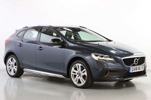 Volvo V40 Cross Country (13-19) T3 (152bhp) Cross Country Pro 5d For Sale - LMC Cars, Upminster