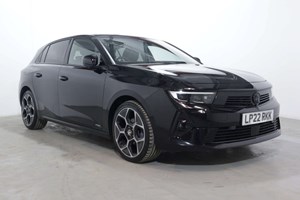 Vauxhall Astra Hatchback (21 on) 1.2 Turbo 130 Ultimate 5dr Auto For Sale - LMC Cars, Upminster