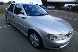 Vauxhall Vectra Hatchback (95-02) 2.0 LS 5d (AC) (99) For Sale - Four Crosses Garage, Shrewsbury