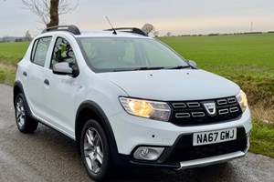 Dacia Sandero Stepway (13-21) Laureate TCe 90 (12/16 on) 5d For Sale - Windmill Motors Ltd, Bourne