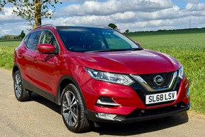 Nissan Qashqai (14-21) N-Connecta 1.3 DIG-T 140 5d For Sale - Windmill Motors Ltd, Bourne