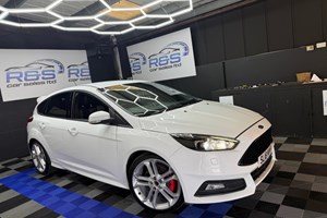Ford Focus ST (12-18) 2.0T ST-3 Navigation Hatchback (01/15-) 5d For Sale - R&S Car Sales, Perth