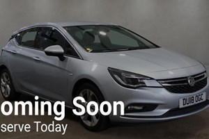 Vauxhall Astra Hatchback (15-21) 1.4i 16V SRi 5d For Sale - Silverstone Cars Limited, Barking
