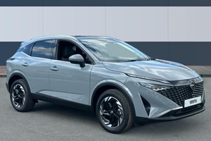 Nissan Qashqai SUV (21 on) 1.3 DiG-T MH N-Connecta [Glass Roof] 5dr For Sale - Vertu Nissan Sheffield, Sheffield