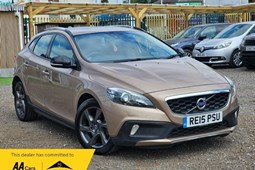 Volvo V40 Cross Country (13-19) D2 (120bhp) Cross Country Lux 5d Geartronic For Sale - B&F Cars Northampton, Northampton